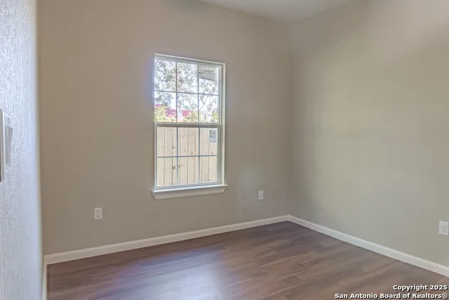 216 S SAN AUGUSTINE AVE San Antonio, TX 78237