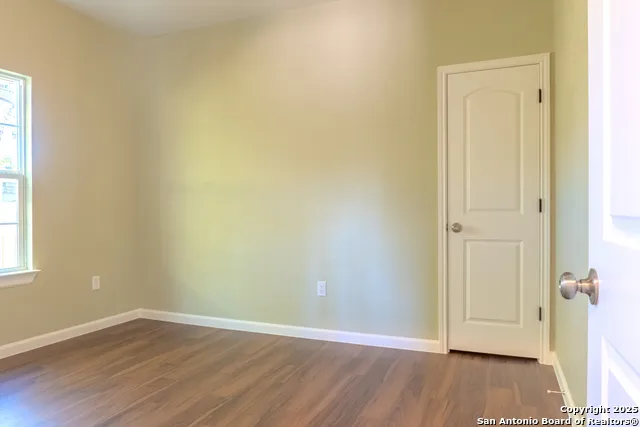 216 S SAN AUGUSTINE AVE San Antonio, TX 78237