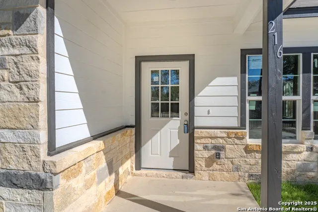 216 S SAN AUGUSTINE AVE San Antonio, TX 78237