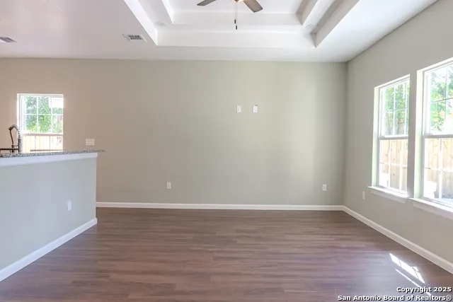 216 S SAN AUGUSTINE AVE San Antonio, TX 78237