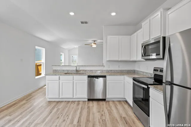 11503 Woodpecker Dr San Antonio, TX 78223