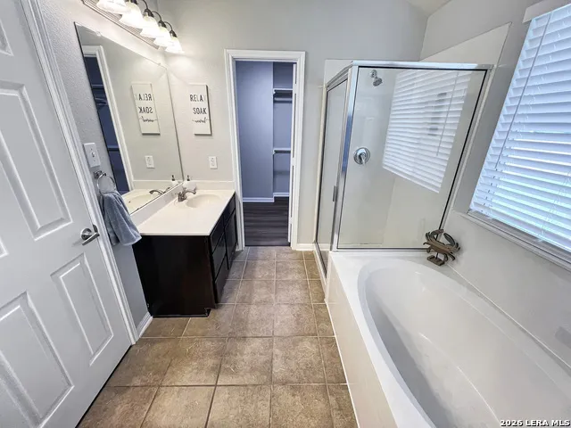 9242 Mare Country San Antonio, TX 78254
