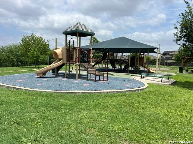 9242 Mare Country San Antonio, TX 78254