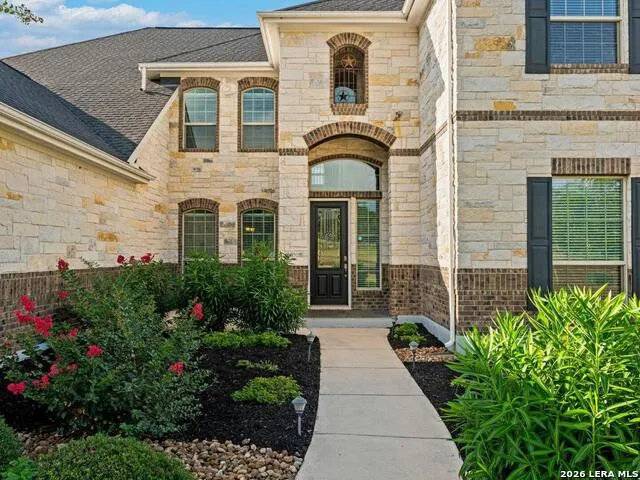 2194 RANCH LOOP DR New Braunfels, TX 78132