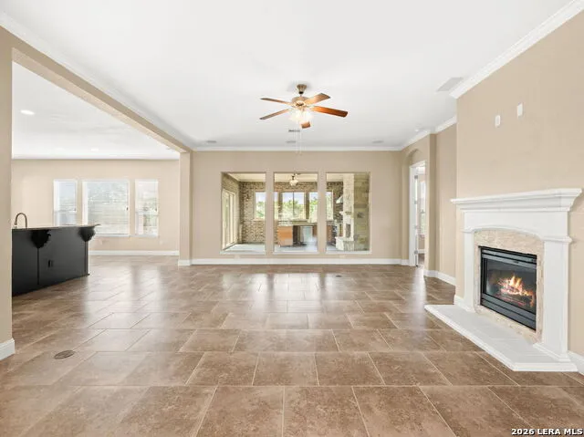 2194 RANCH LOOP DR New Braunfels, TX 78132