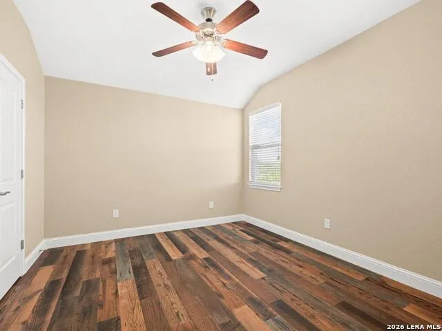 2194 RANCH LOOP DR New Braunfels, TX 78132