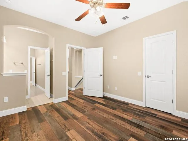 2194 RANCH LOOP DR New Braunfels, TX 78132