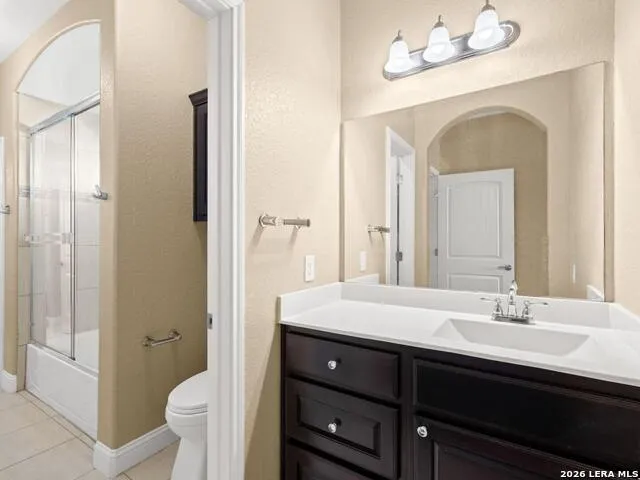 2194 RANCH LOOP DR New Braunfels, TX 78132