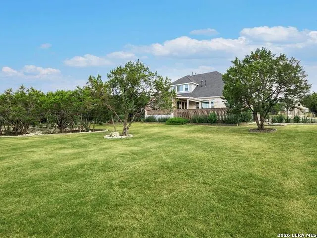 2194 RANCH LOOP DR New Braunfels, TX 78132