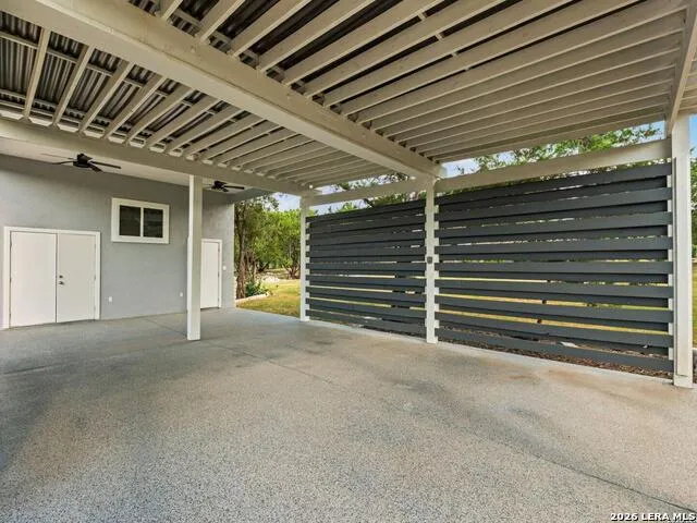 2194 RANCH LOOP DR New Braunfels, TX 78132