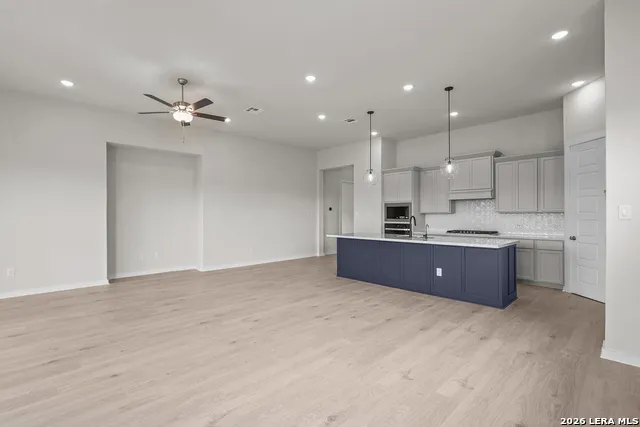 544 Paramus Park Cibolo, TX 78108