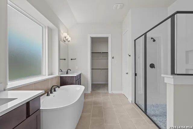 544 Paramus Park Cibolo, TX 78108