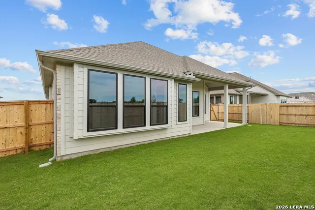544 Paramus Park Cibolo, TX 78108