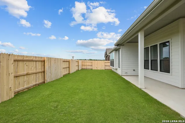 544 Paramus Park Cibolo, TX 78108