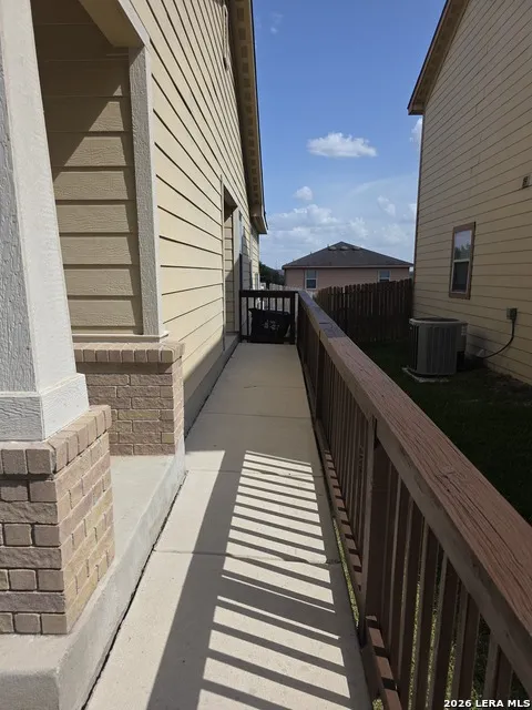6246 Wildgrass Spur San Antonio, TX 78244