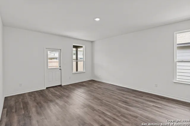 8232 Smithers Ave San Antonio, TX 78252