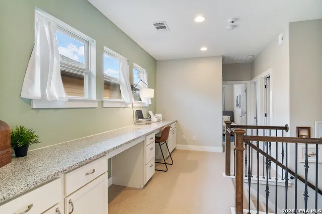 206 Ridgecrest Dr. Unit 4 San Antonio, TX 78209