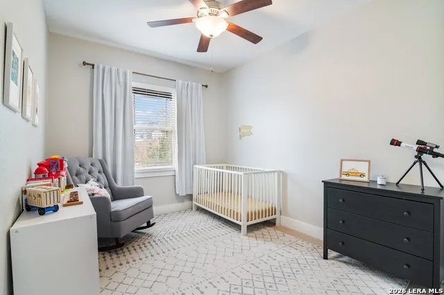 206 Ridgecrest Dr. Unit 4 San Antonio, TX 78209