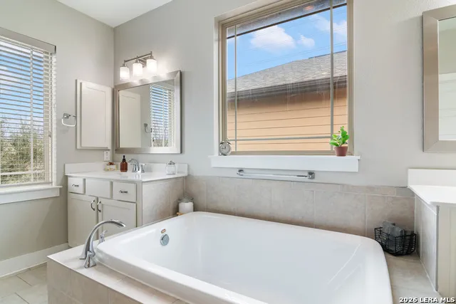 206 Ridgecrest Dr. Unit 4 San Antonio, TX 78209