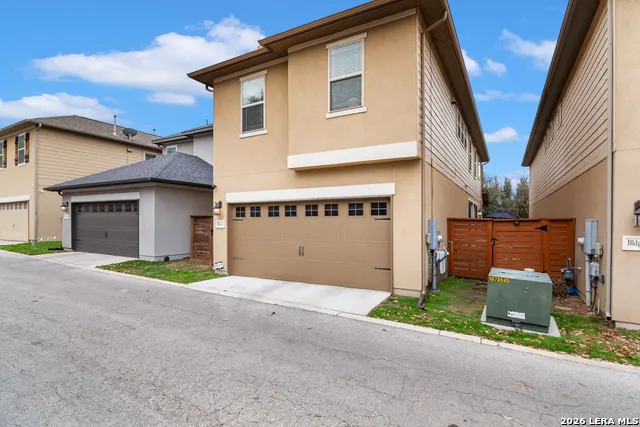206 Ridgecrest Dr. Unit 4 San Antonio, TX 78209