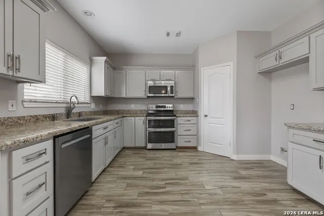 15042 Stonetower San Antonio, TX 78248