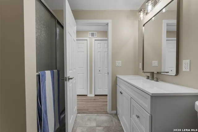 306 PLACID COVE DR New Braunfels, TX 78130