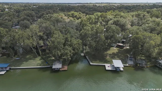306 PLACID COVE DR New Braunfels, TX 78130