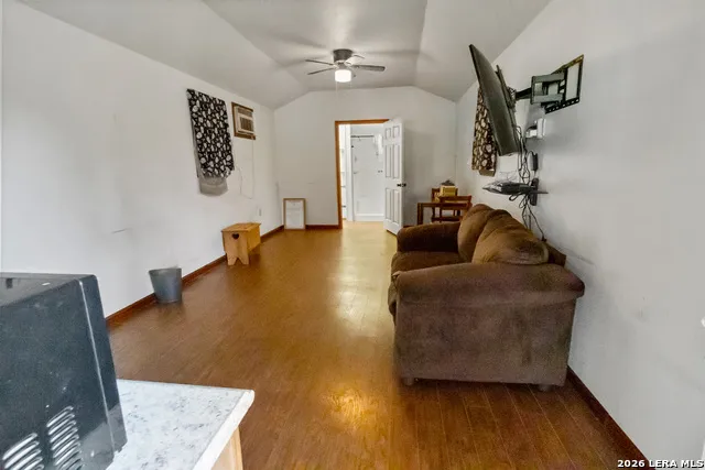 4839 TAMMY LYNN TRL Beeville, TX 78102