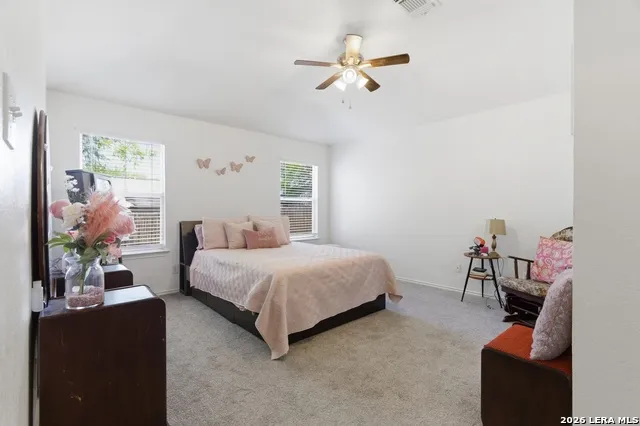 3417 WHISPER BLF Schertz, TX 78108