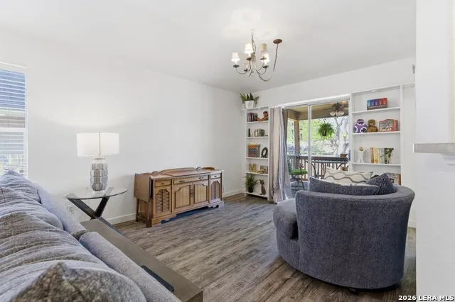 3417 WHISPER BLF Schertz, TX 78108