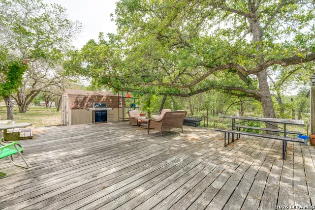 318 Hickory Run La Vernia, TX 78121