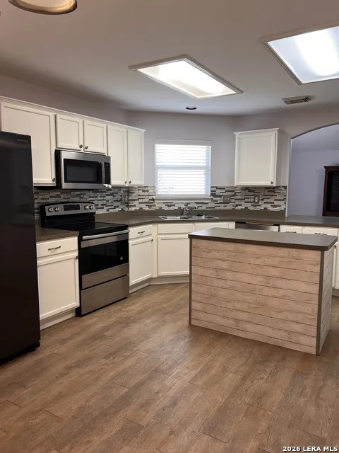 13607 Bridgeview San Antonio, TX 78247