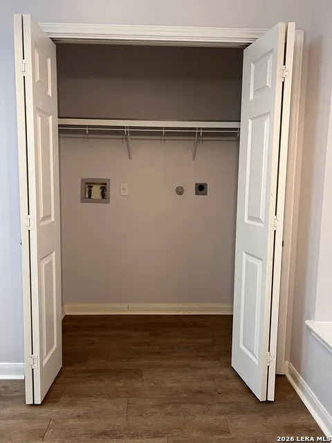 13607 Bridgeview San Antonio, TX 78247