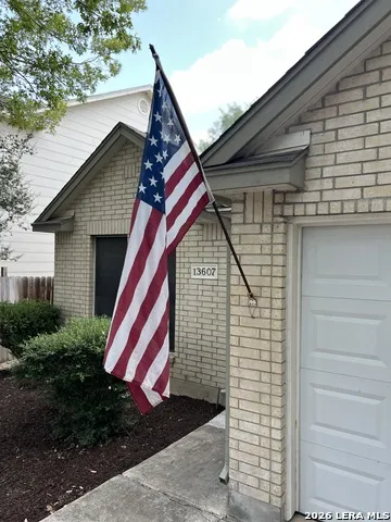 13607 Bridgeview San Antonio, TX 78247