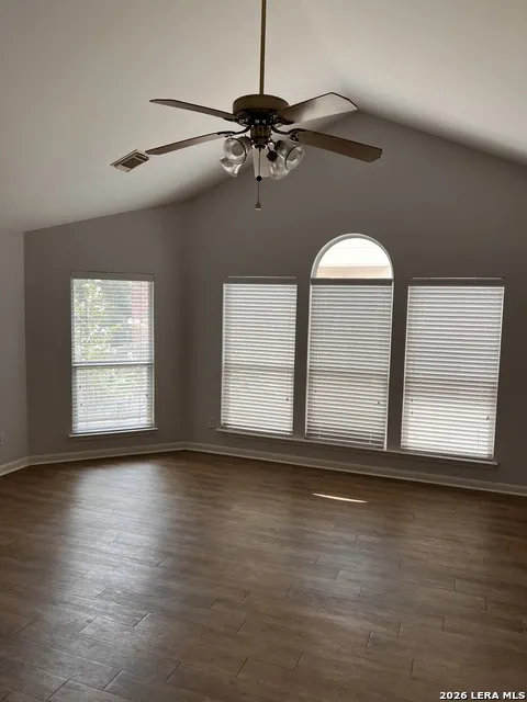 13607 Bridgeview San Antonio, TX 78247