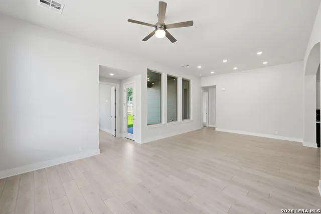 12323 Fort Anderson San Antonio, TX 78245