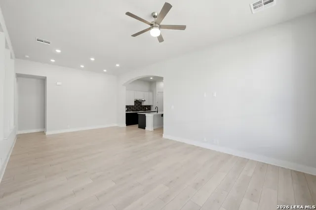 12323 Fort Anderson San Antonio, TX 78245