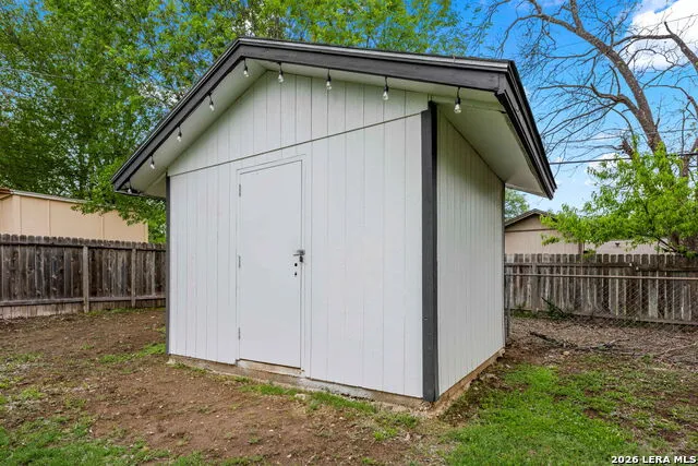 5707 Ben Casey Dr San Antonio, TX 78240
