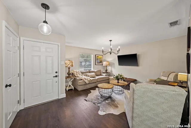 5707 Ben Casey Dr San Antonio, TX 78240