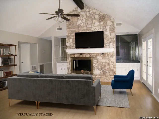 3433 Foxbriar Schertz, TX 78154