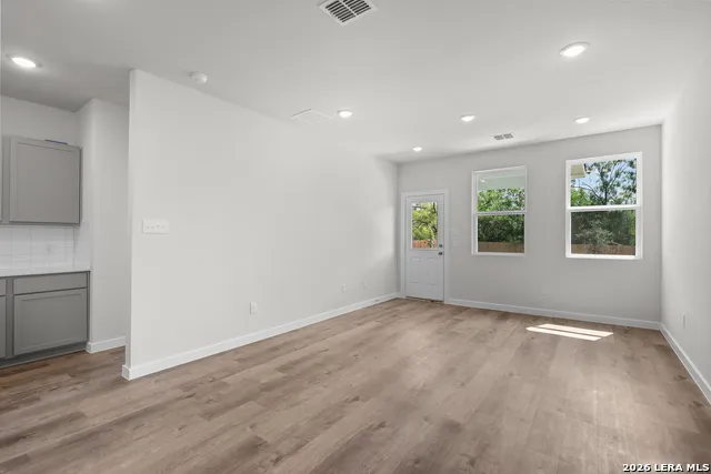 9934 Chavaneaux Lndg San Antonio, TX 78221