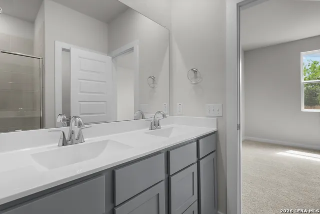9934 Chavaneaux Lndg San Antonio, TX 78221