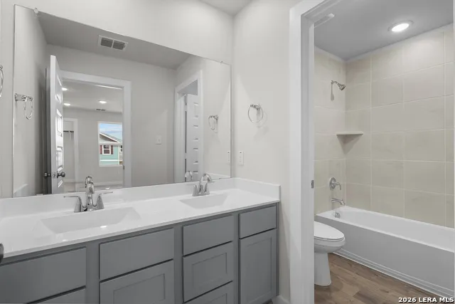9934 Chavaneaux Lndg San Antonio, TX 78221