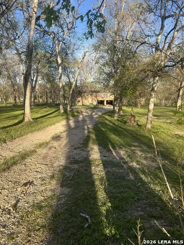 231 signal Seguin, TX 78155