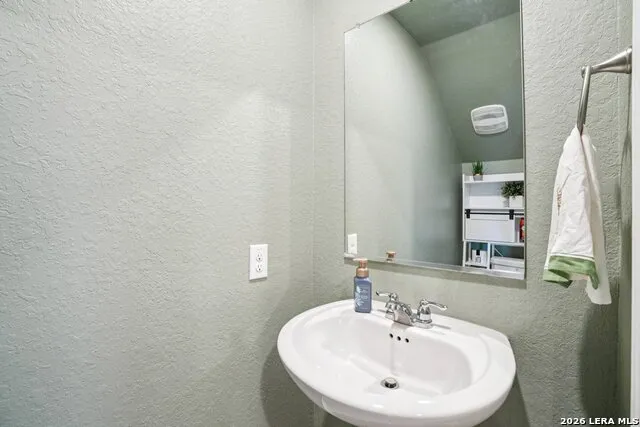 13118 LEVI TER San Antonio, TX 78221