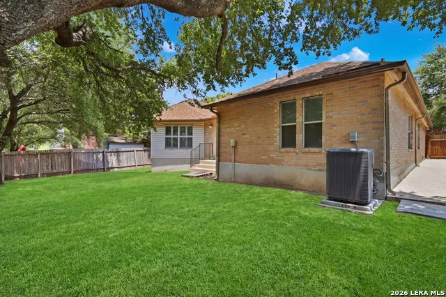 121 Springtree Pkwy Cibolo, TX 78108