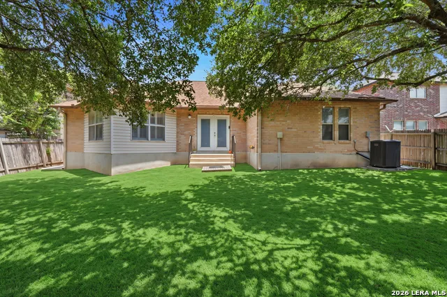 121 Springtree Pkwy Cibolo, TX 78108