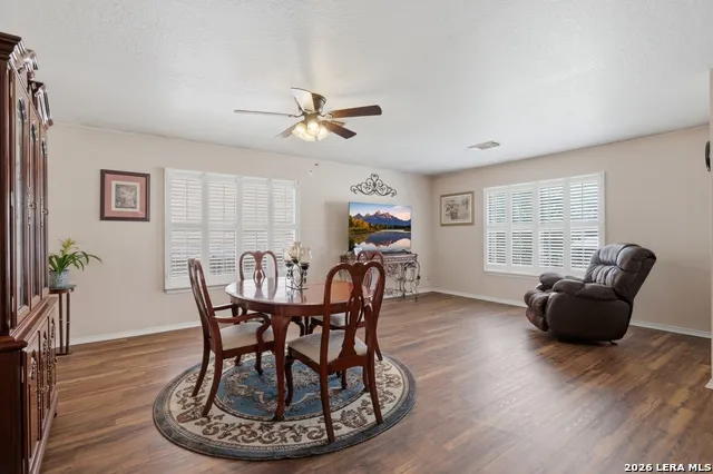 121 Springtree Pkwy Cibolo, TX 78108