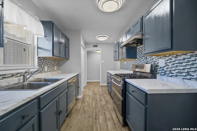 339 Creath San Antonio, TX 78221