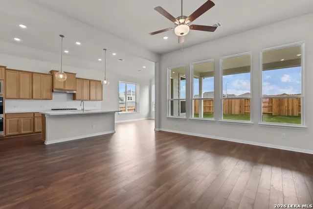 4538 Yoakum Valley Schertz, TX 78108